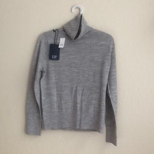 GAP washable merino wool turtle neck sweater